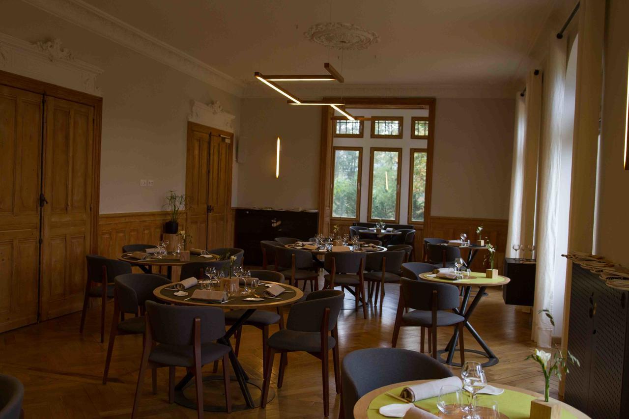 Eclosion Chateau Hotel & Restaurant Saint-Paul-en-Jarez Экстерьер фото