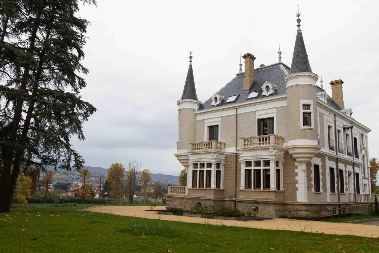 Eclosion Chateau Hotel & Restaurant Saint-Paul-en-Jarez Экстерьер фото