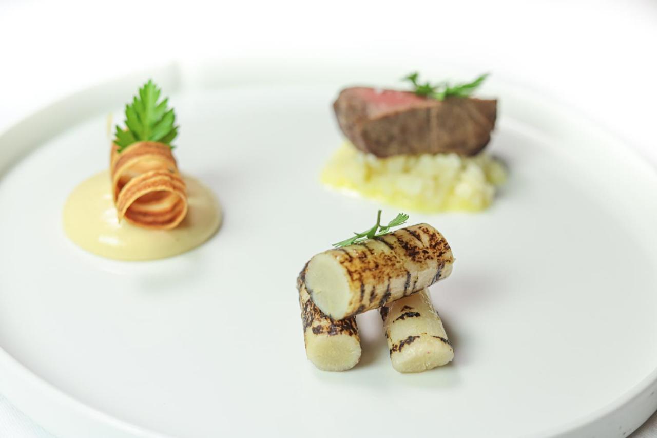 Eclosion Chateau Hotel & Restaurant Saint-Paul-en-Jarez Экстерьер фото